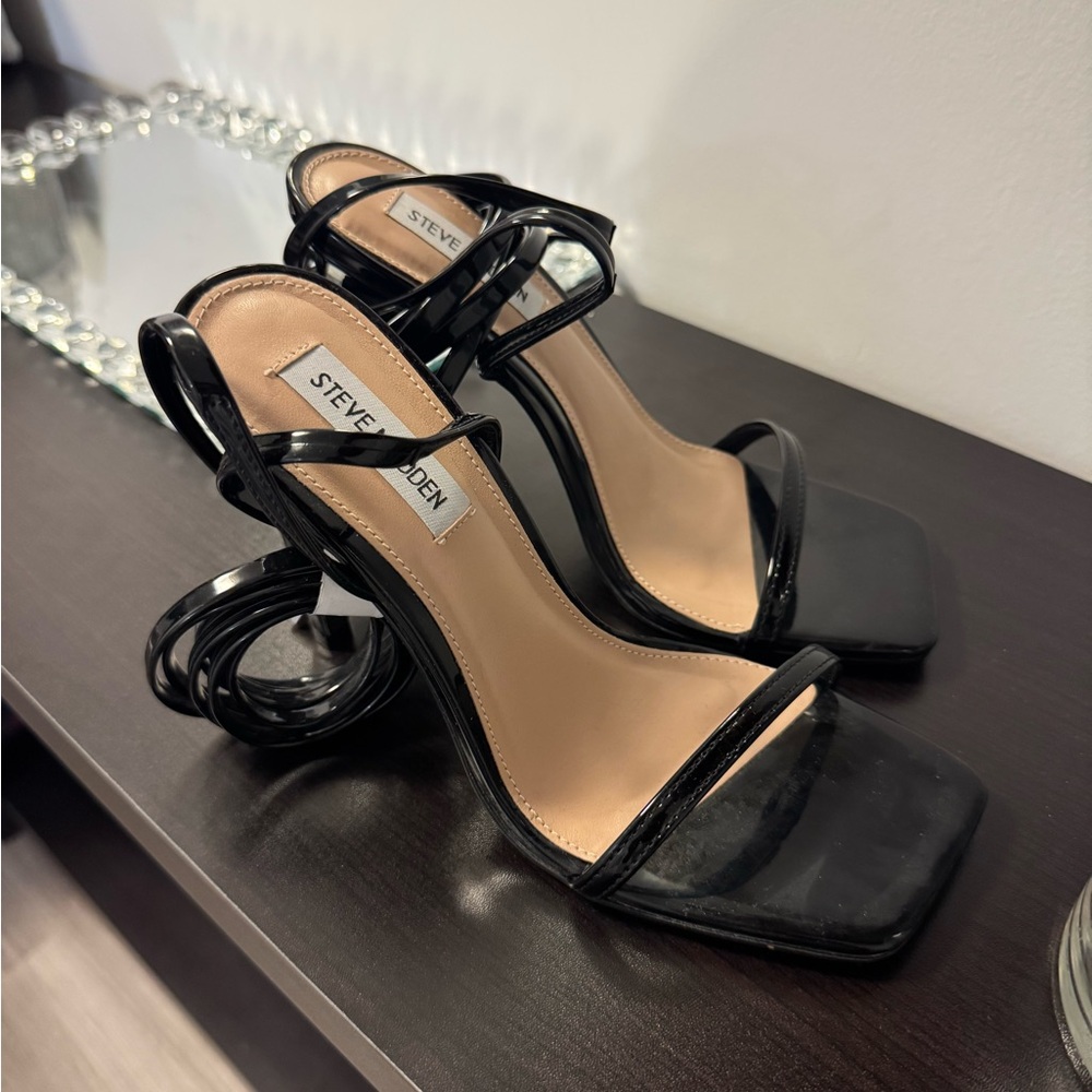 Brand new Steve Madden Black Strappy Heels